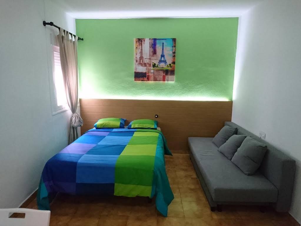 Netherlands Apartments Madrid Exterior foto